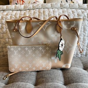 Louis Vuitton Tote